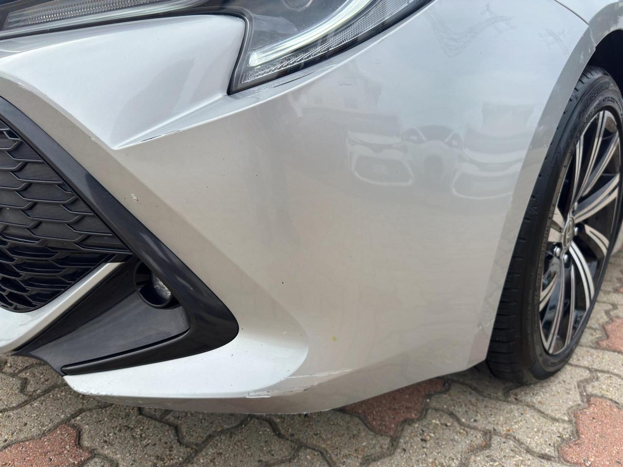 Toyota Corolla 1.8h Style cvt