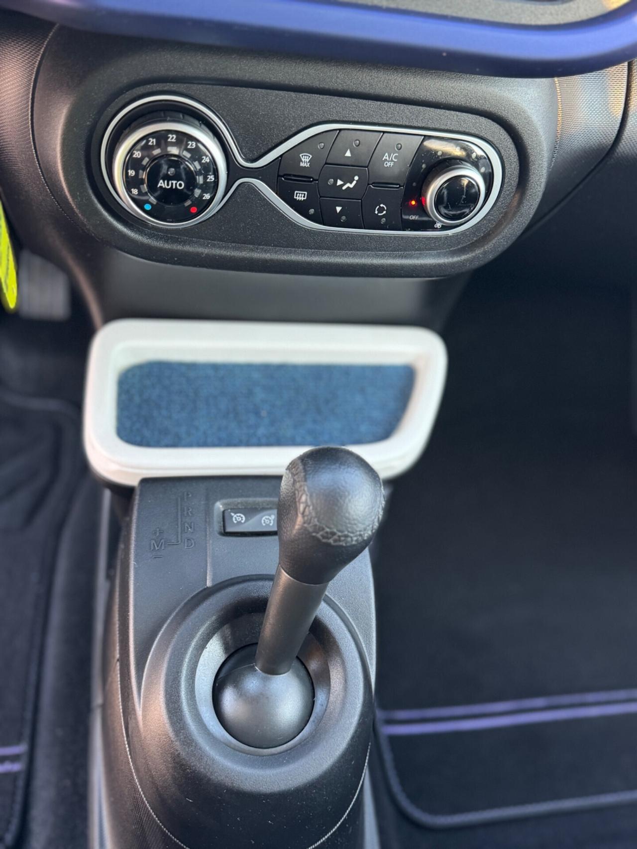 Renault Twingo TCe 90 CV EDC Lovely
