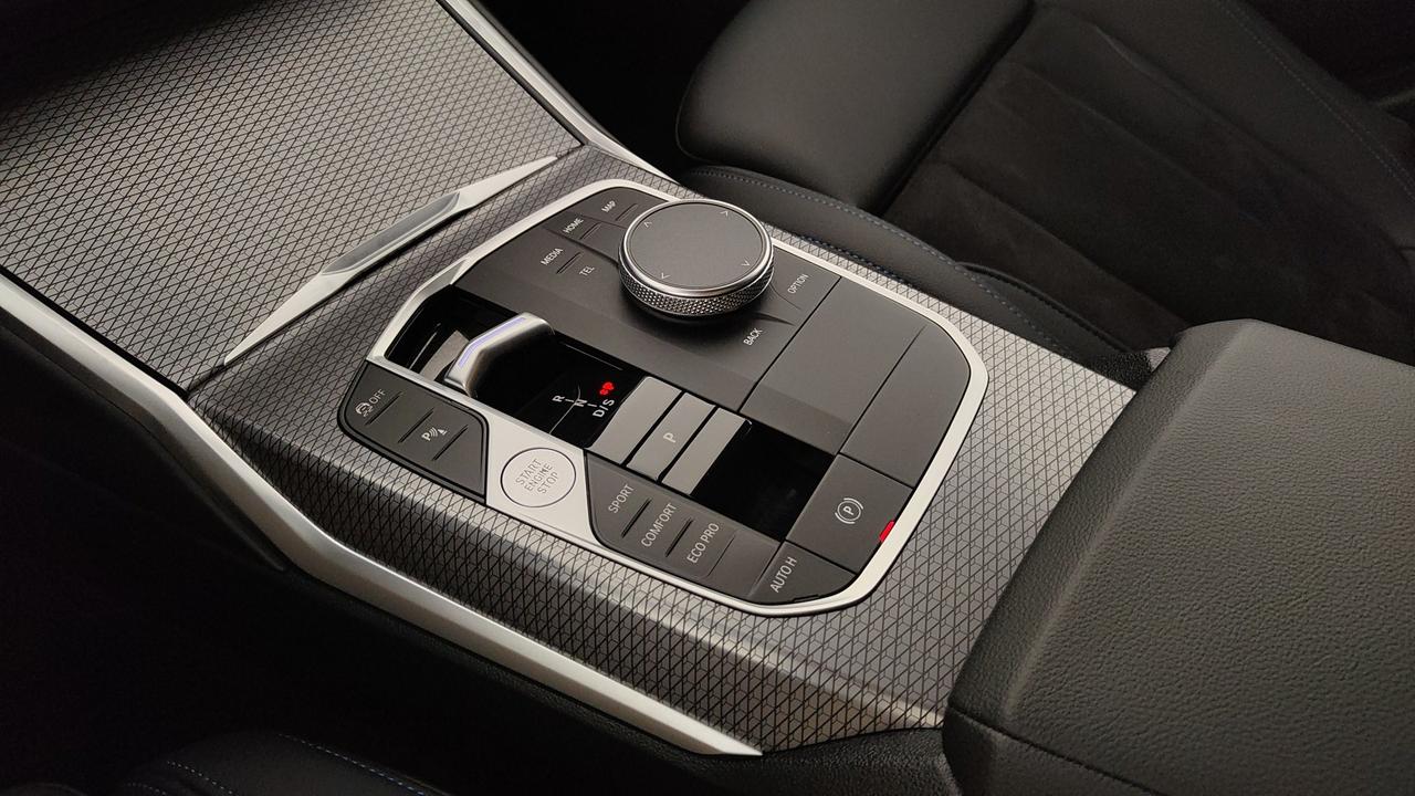 BMW Serie 3 G21 2022 Touring - 320d Touring mhev 48V MSport auto