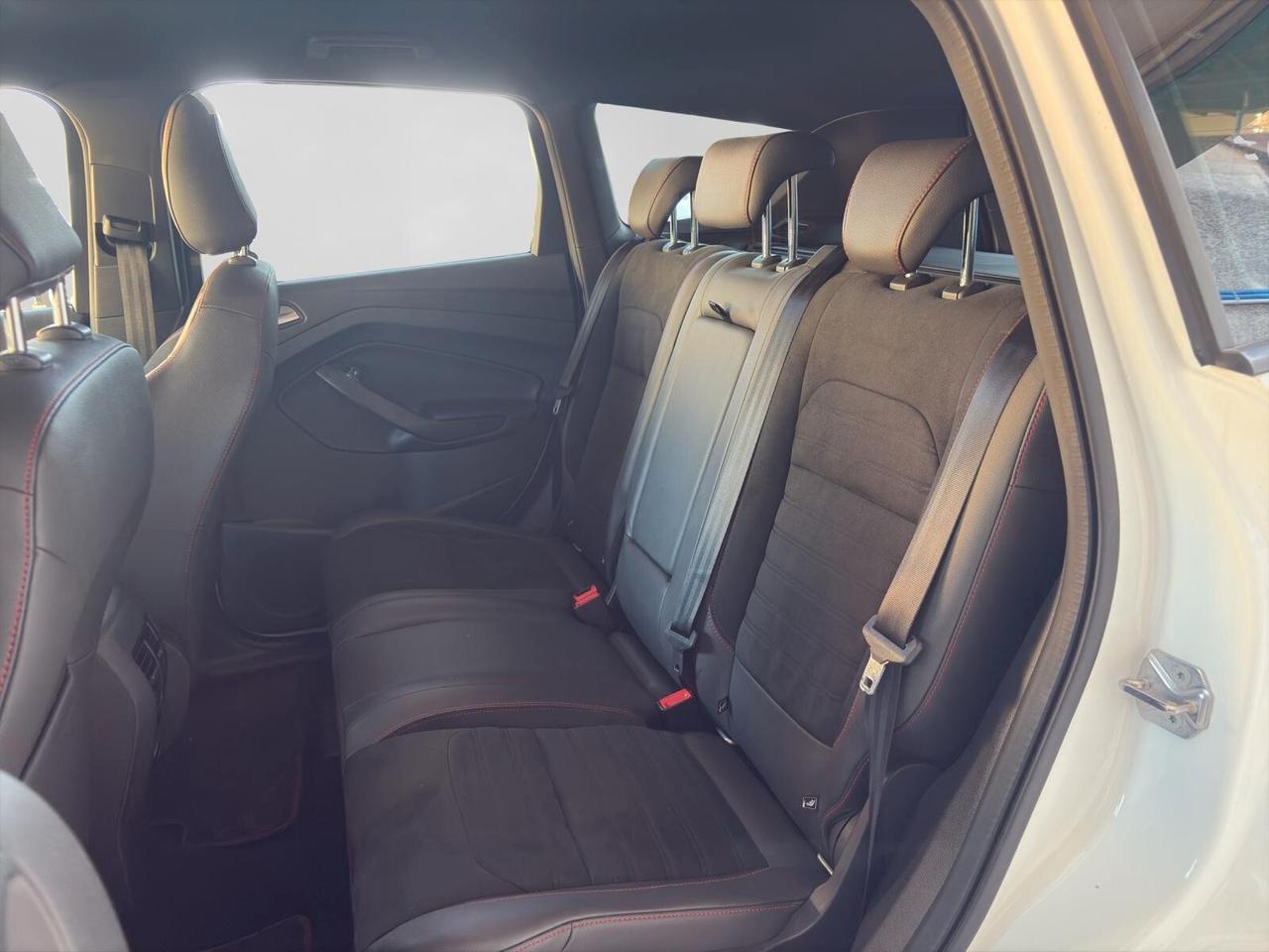 Ford Kuga 1.5 TDCi 120cv ST-Line COME NUOVA