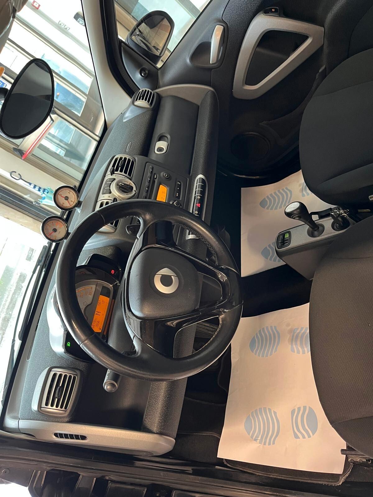 Smart ForTwo 1000 52 kW coupé passion