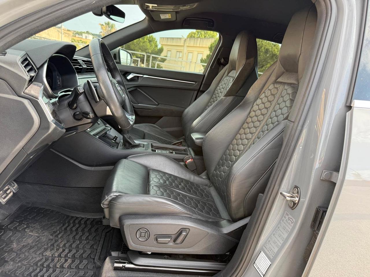 Audi Q3 RS SPB quattro S tronic