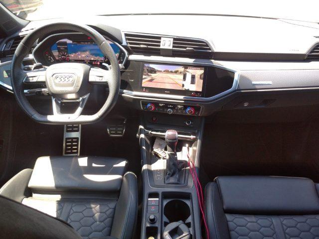 AUDI RS Q3 SPB quattro S tronic 2.5 quattro s-tronic