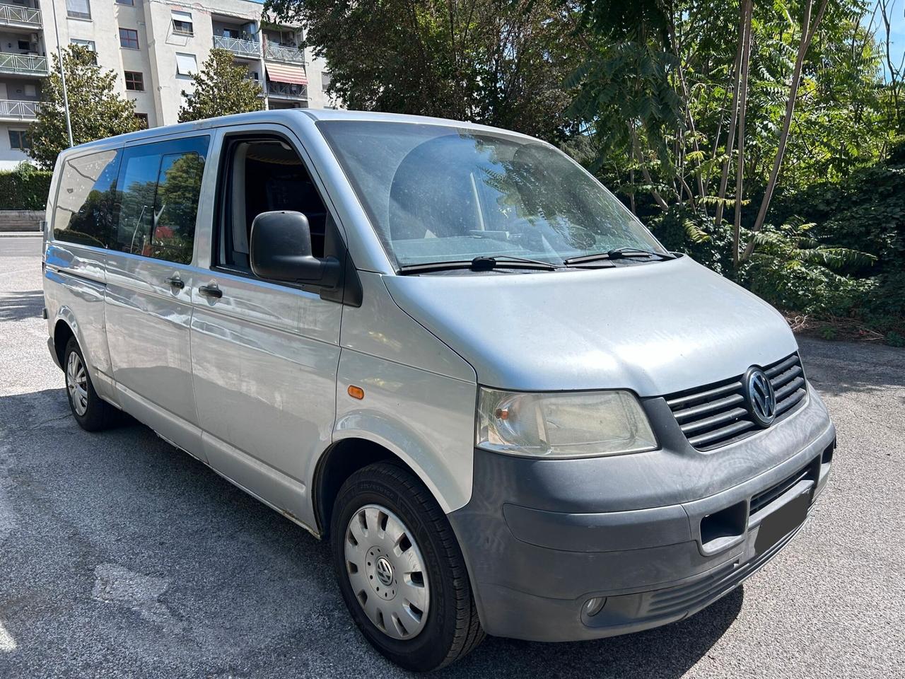 Volkswagen Transporter T5 CAMPERIZZATO