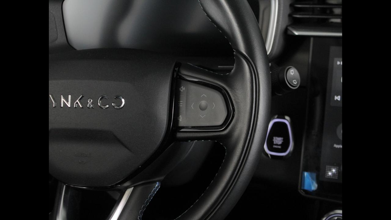 Lynk & Co 01 - 01 1.5 td phev auto