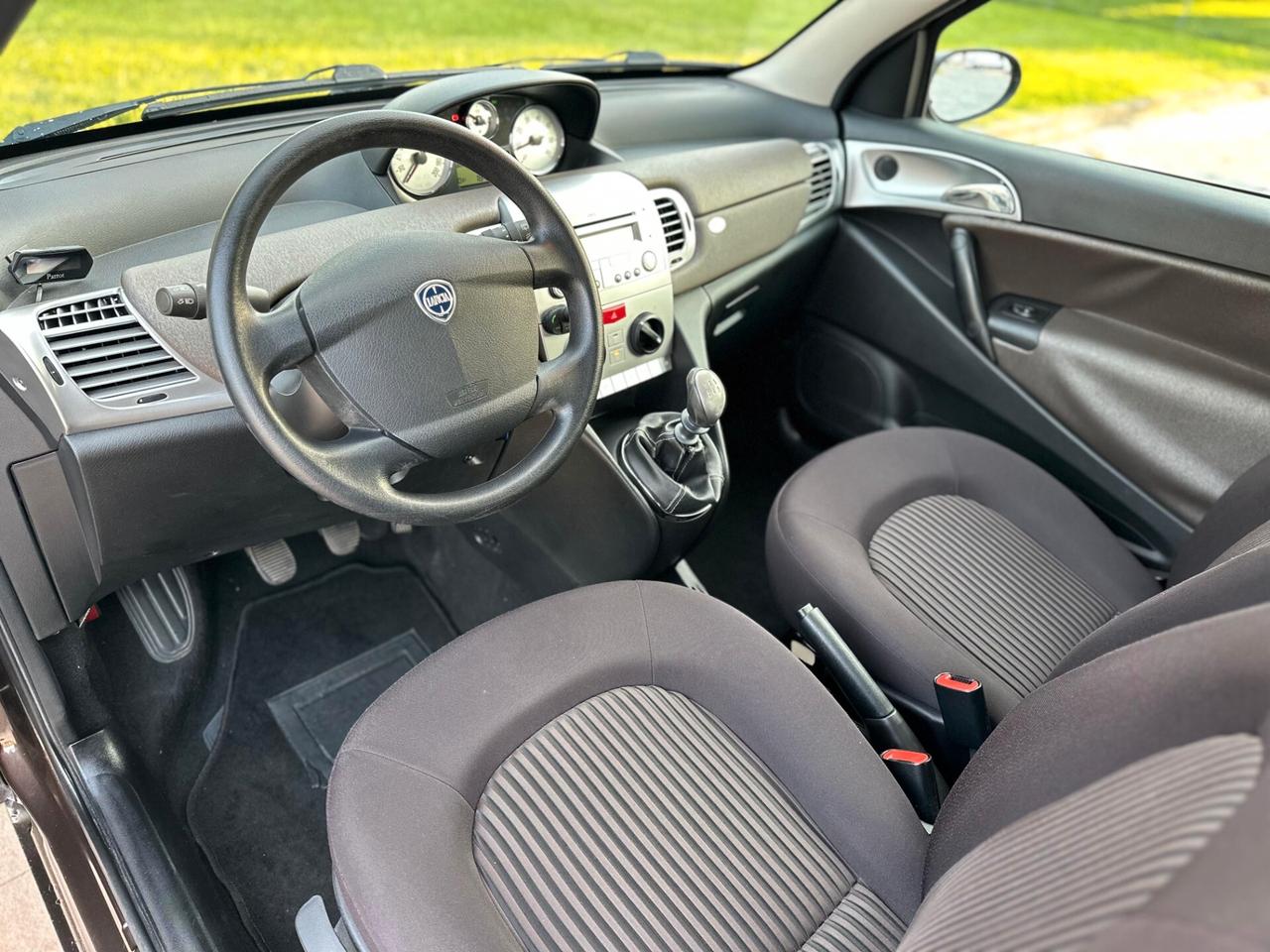 Lancia Ypsilon 1.2 Versus neopatentati