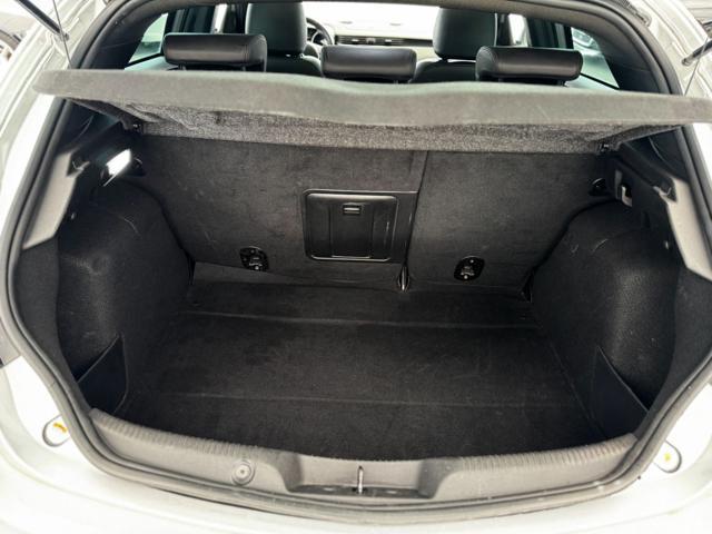 ALFA ROMEO Giulietta 1.6 JTDm 120cv Sport (Tetto/Pelle/Navi)