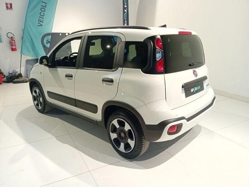 FIAT Panda 1.0 FireFly S&S Hybrid City Cross