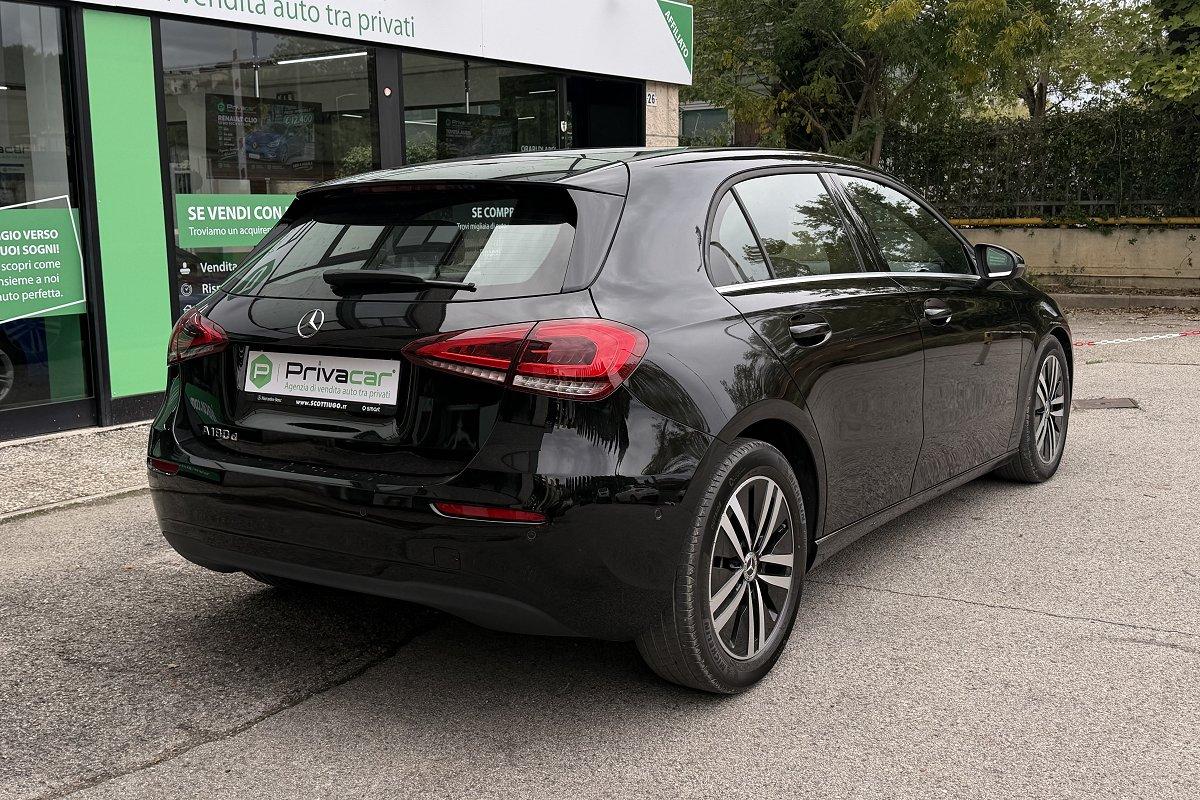 MERCEDES A 180 d Automatic Business