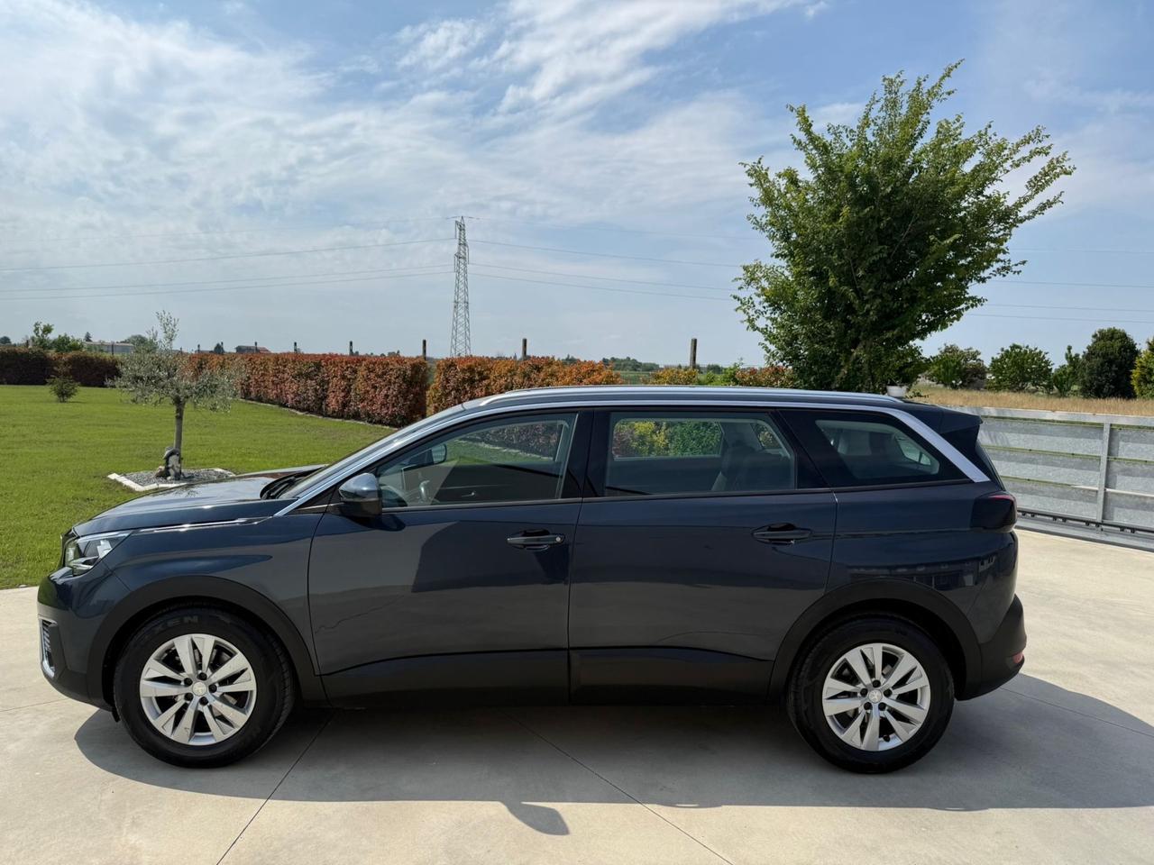 Peugeot 5008 7 POSTI