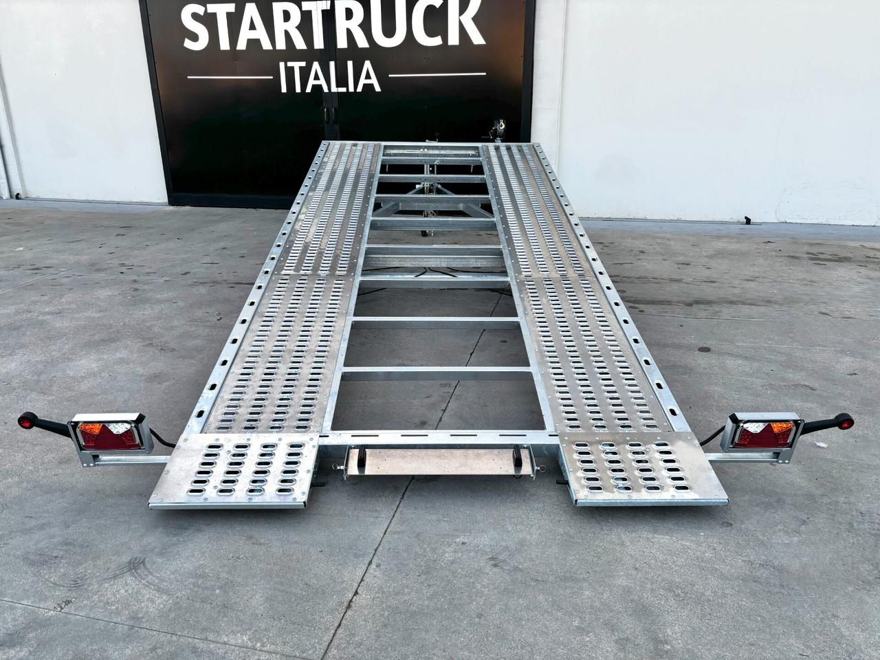 CARRELLO RIMORCHIO AUTO FURGONI 3000 KG