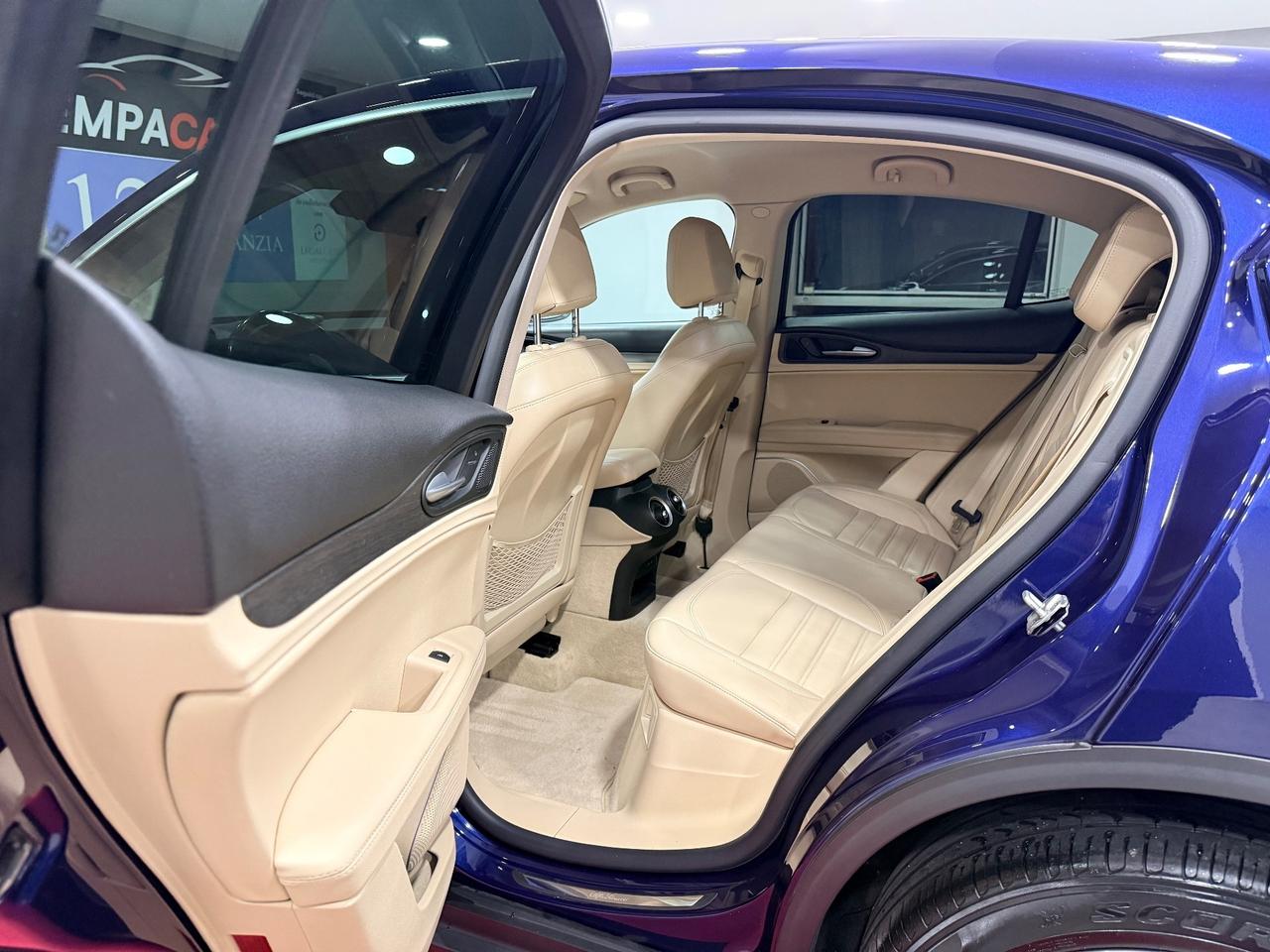 Alfa Romeo Stelvio 2.2 Turbodiesel 210 CV AT8 Q4 Executive