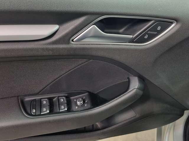 Audi A3 A3 5p 1.9 tdi Attraction 110cv auto