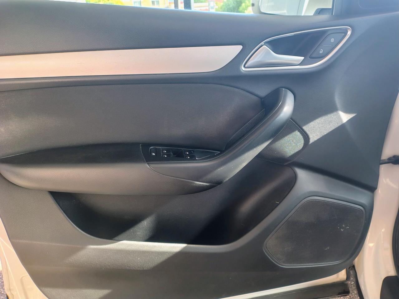 Audi Q3 2.0 TDI S tronic Sport PERFETTO