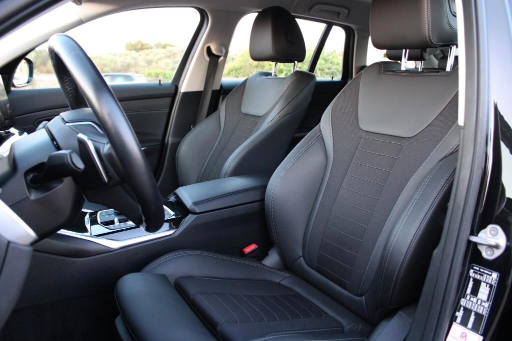 BMW 318d Touring Aut. 48V *Luci Ambiente *Pelle