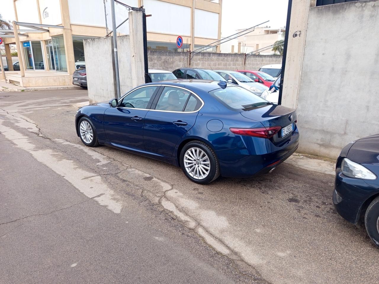 Alfa Romeo Giulia 2.2 Turbodiesel 150 CV Super