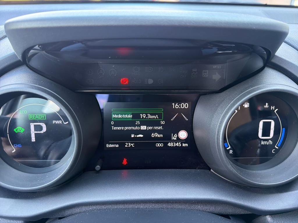 Toyota Yaris 1.5 hybrid Trend