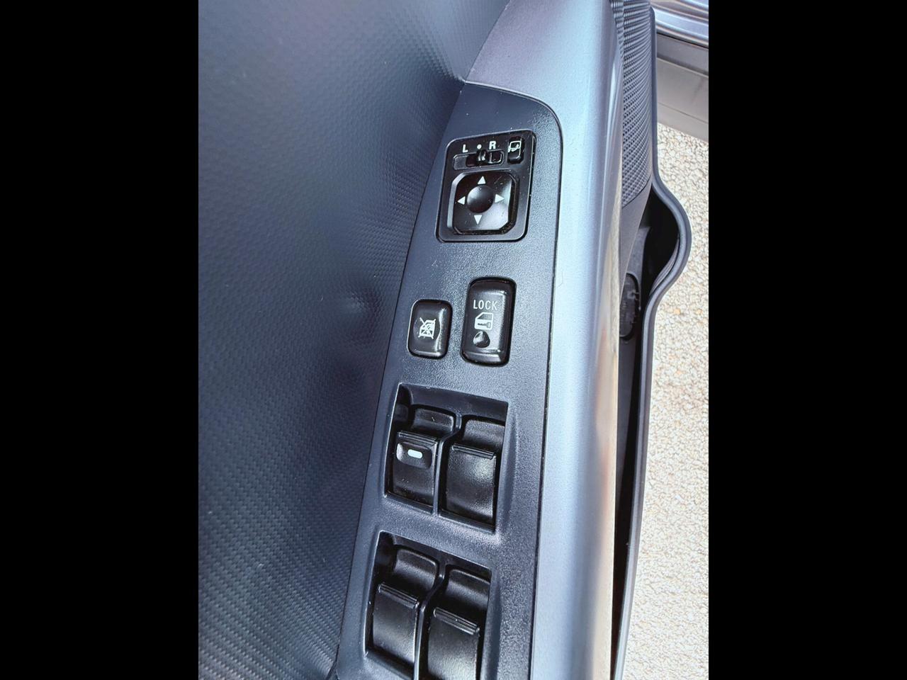 Mitsubishi Outlander 2.4 Benz/Gpl MIVEC Instyle 7 p.ti