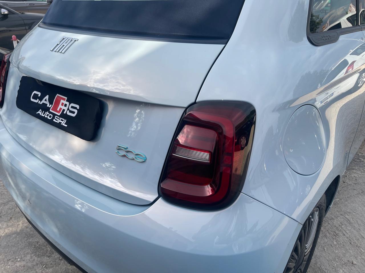 Fiat 500 Cabrio Icon+