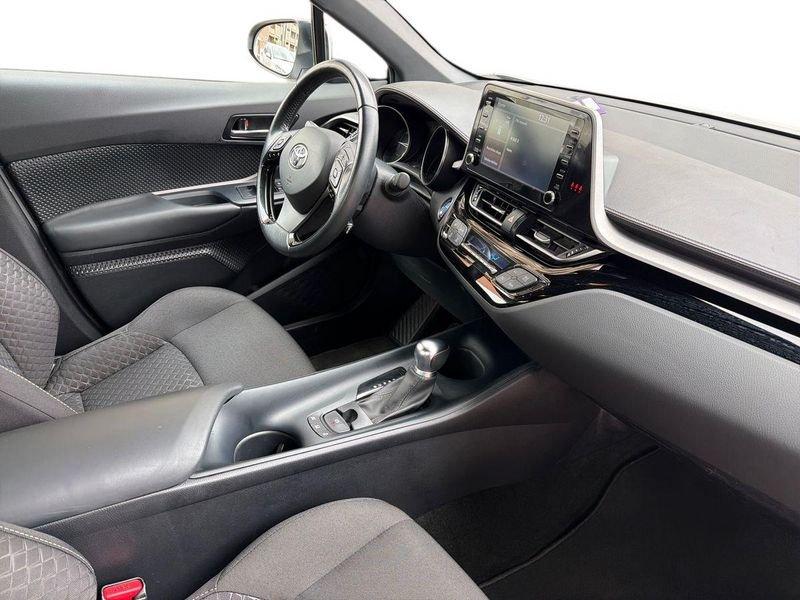 Toyota C-HR C-HR 1.8h Active e-cvt