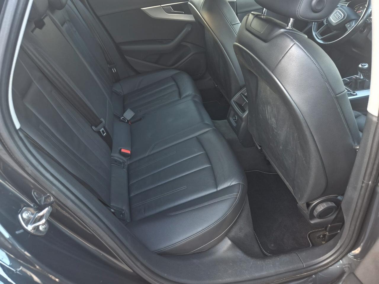 Audi A4 2.0 TDI 190 CV Business Sport