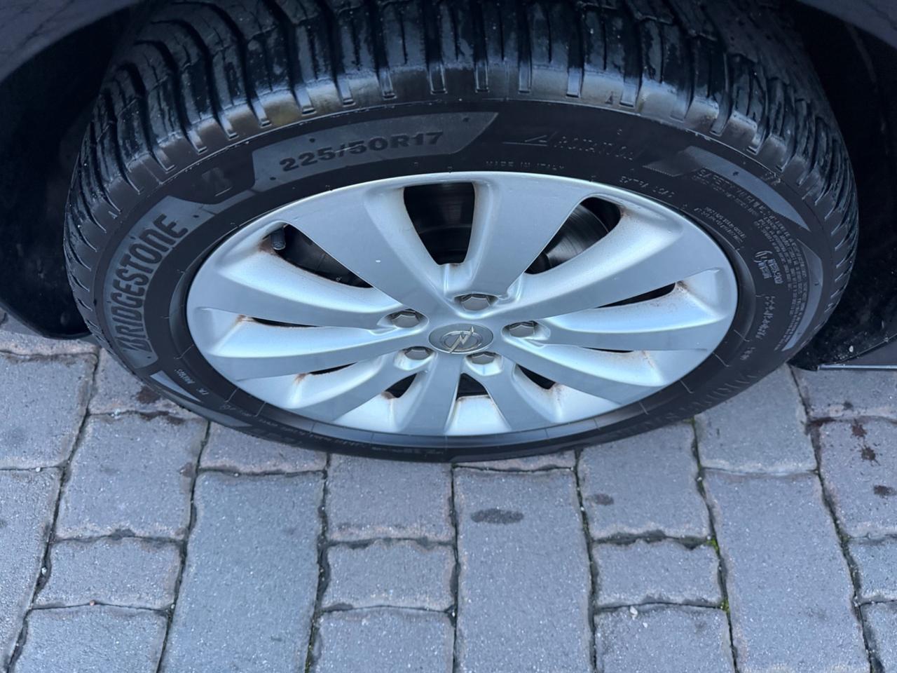 Opel Astra 1.7 diesel 2011 NEOPATENTATI