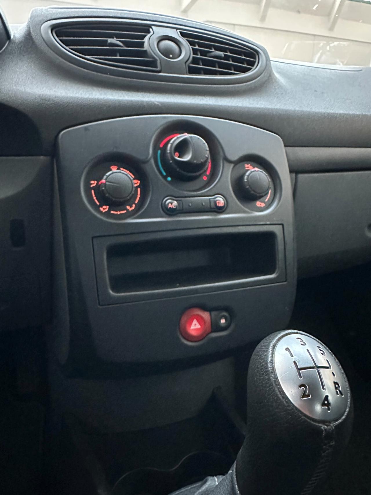 Renault Clio 1.2 Benz, Euro 4, Uni Propriet, pari al nuovo