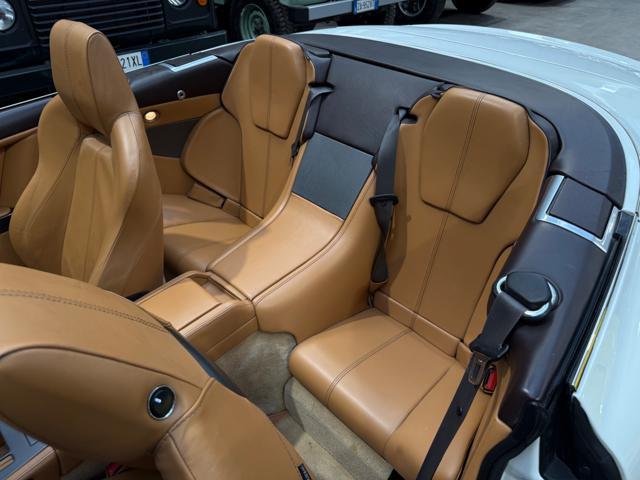 ASTON MARTIN DB9 Volante