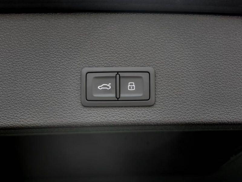 Audi Q2 Q2 35 TDI S tronic S line Edition Navi Cockpit 18"