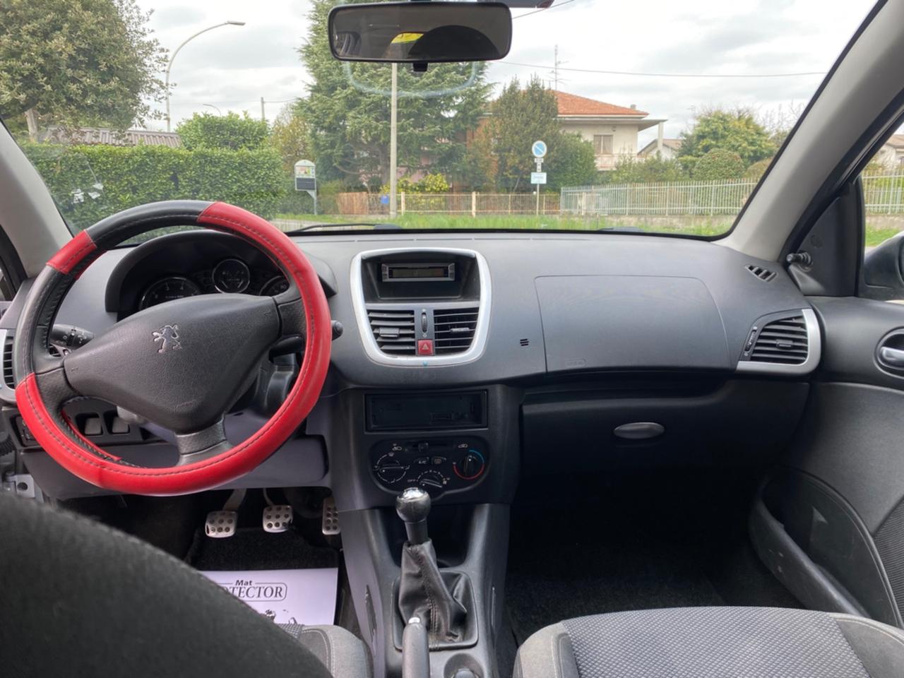 Peugeot 206 Plus 1.1 60CV 5p. Energie