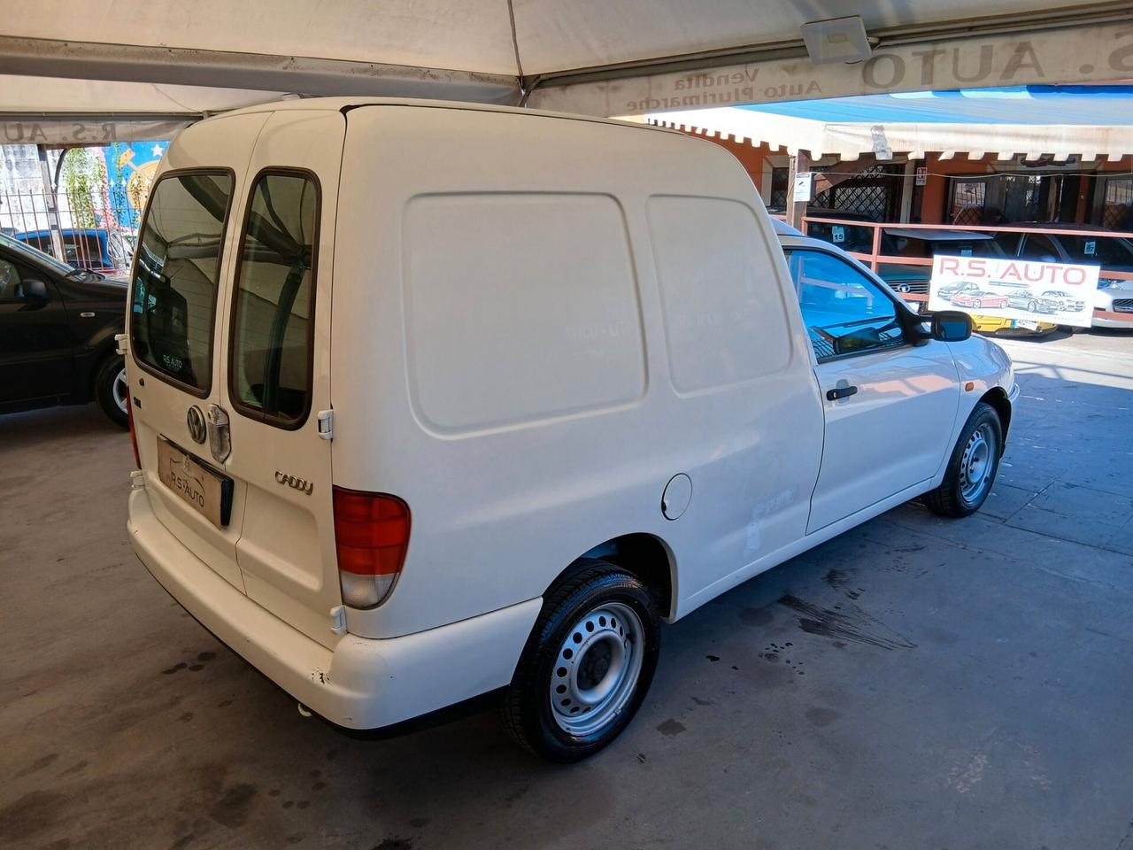 Volkswagen Caddy 1.9 SDI Van Vetrato 01