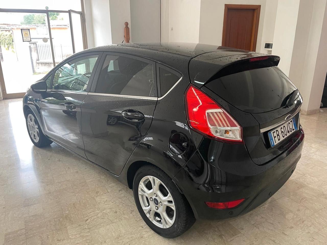 FORD FIESTA 1.5 TDCi 75CV 5 PORTE TITANIUM