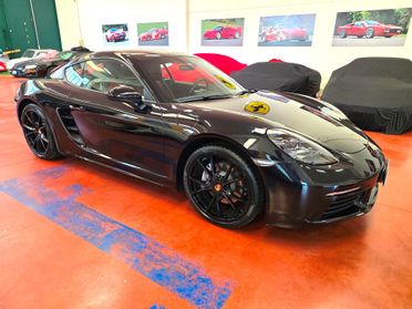 Porsche Cayman 718 2000 turbo 300cv