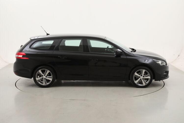 Peugeot 308 SW Active EAT8 BR264833 1.5 Diesel 131CV
