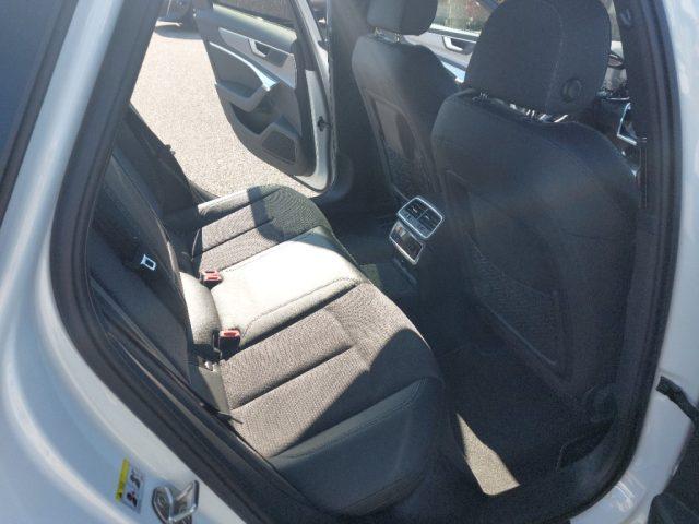 AUDI A6 Avant 40 2.0 TDI quattro ultra S tronic S line