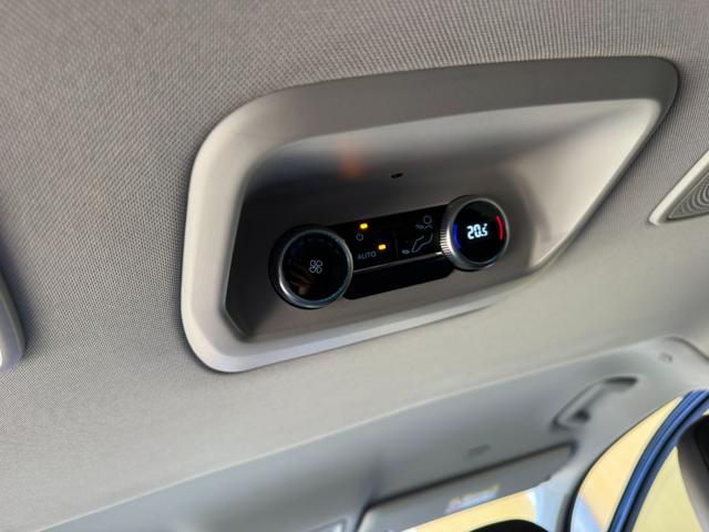 FORD Tourneo Custom 320 2.0 EcoBlue 170CV aut. PC Titanium X 9 Posti