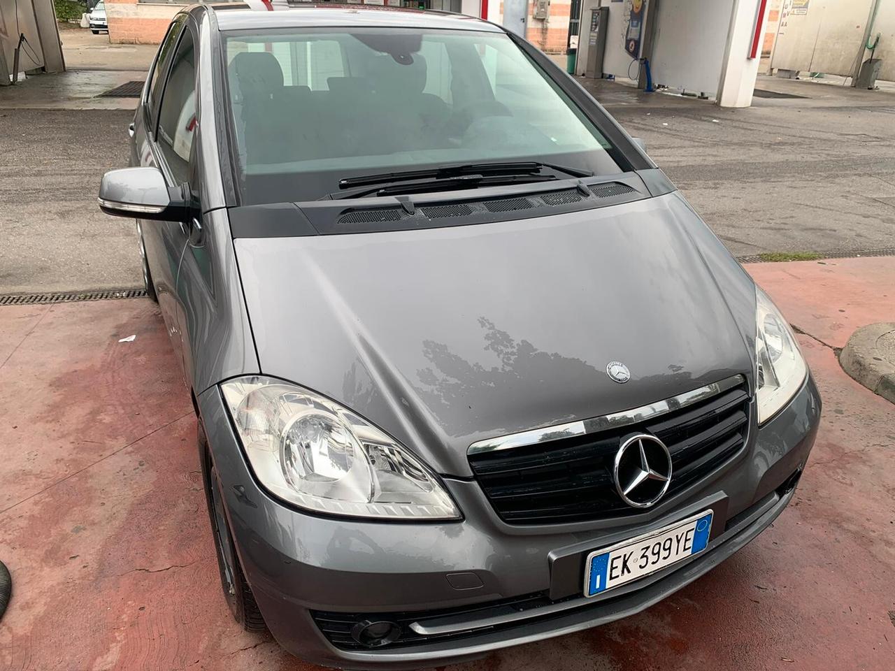 Mercedes-benz A 160CDI Neopatentato