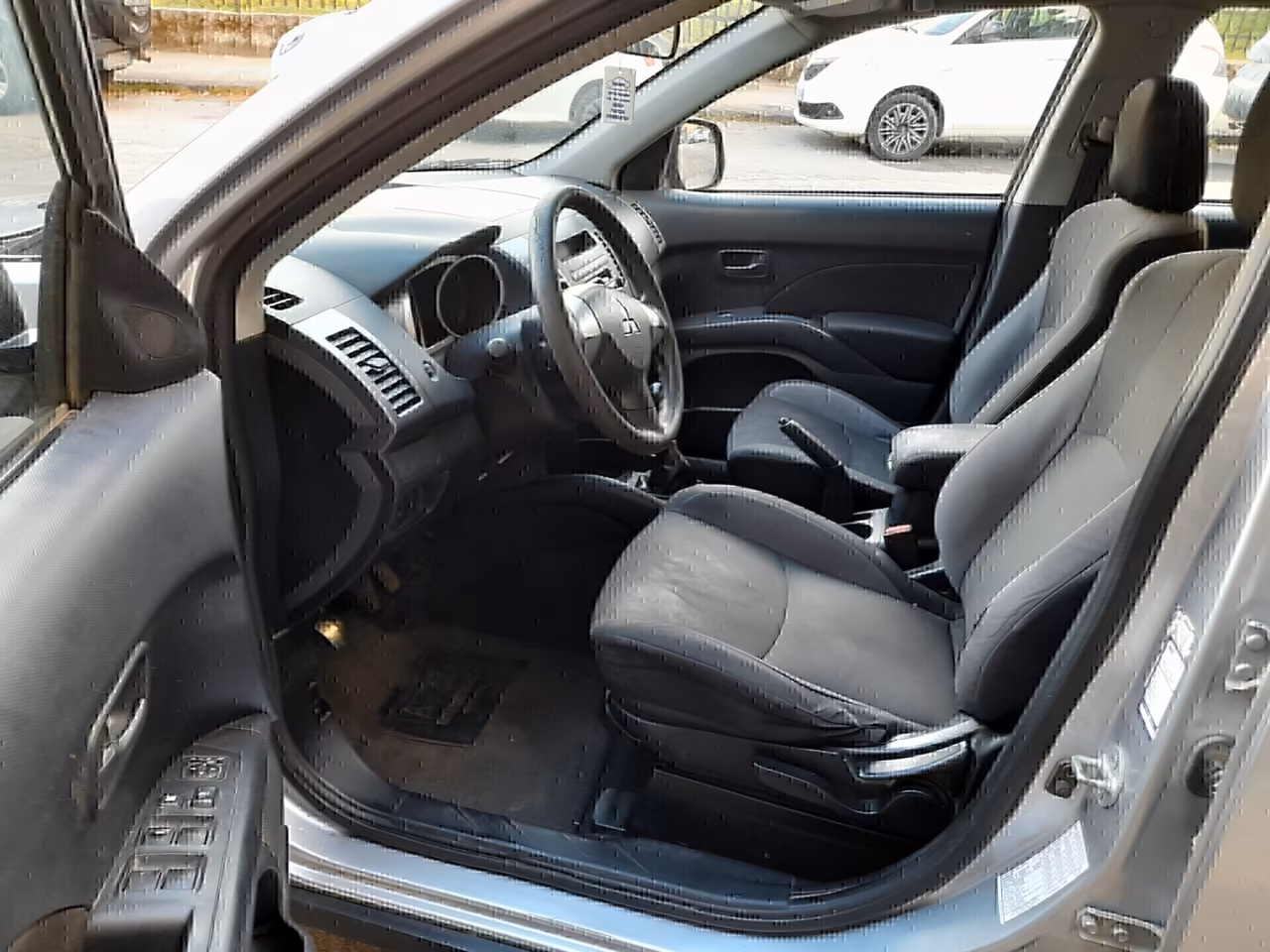 Mitsubishi Outlander 2.0 4X4