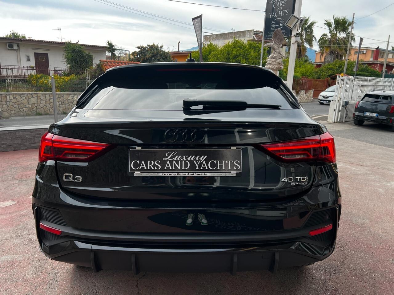Audi Q3 SPB 40 TDI Quattro S tronic S Line-MATRIX