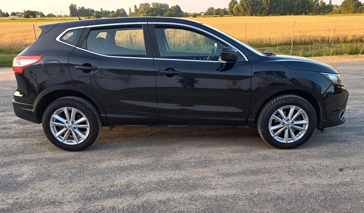 Nissan Qashqai 1.5 dCi Visia