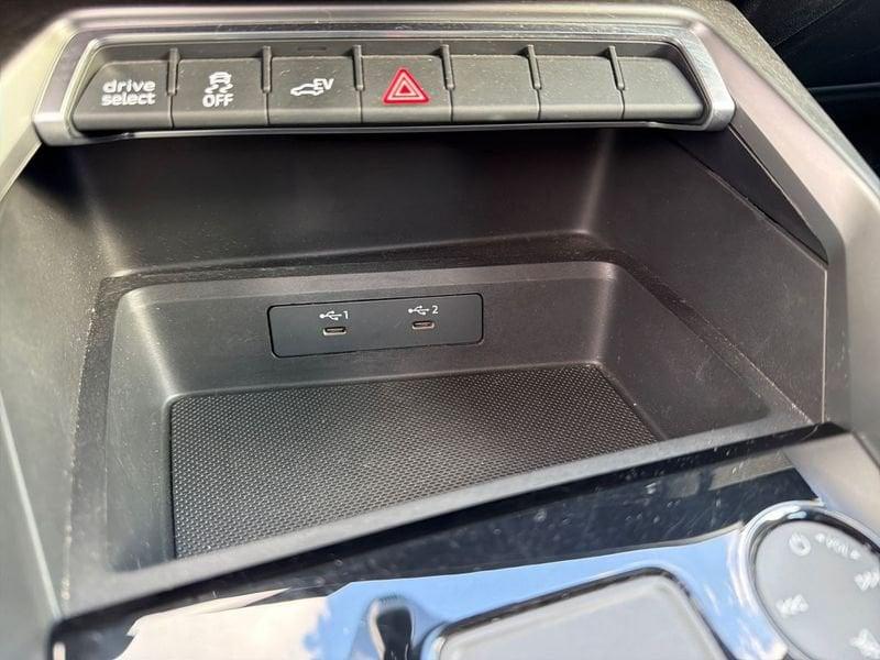 Audi A3 Sportback 40 1.4 tfsi e Business s-tronic