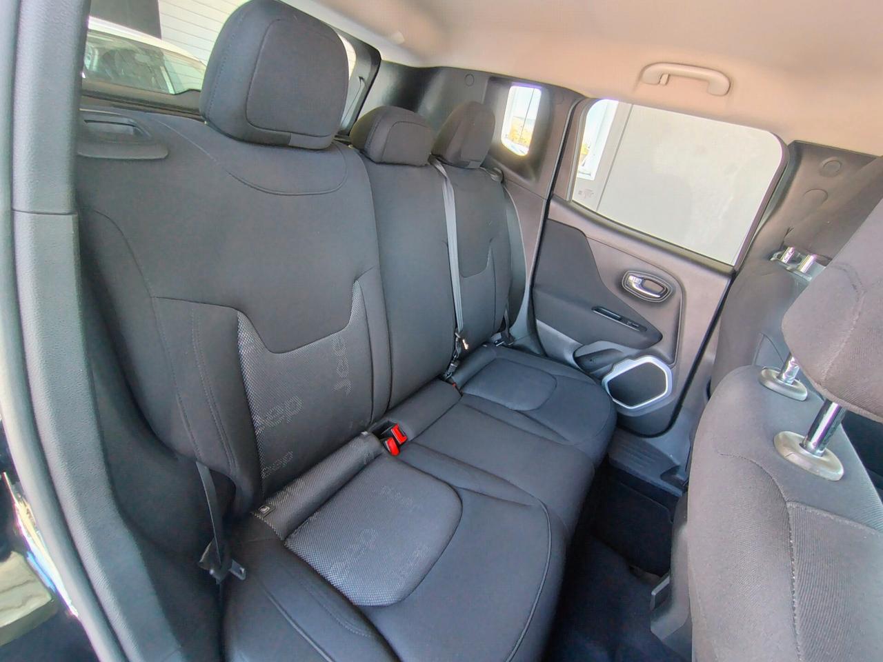 Jeep Renegade 1.6 Mjt 105 CV Business