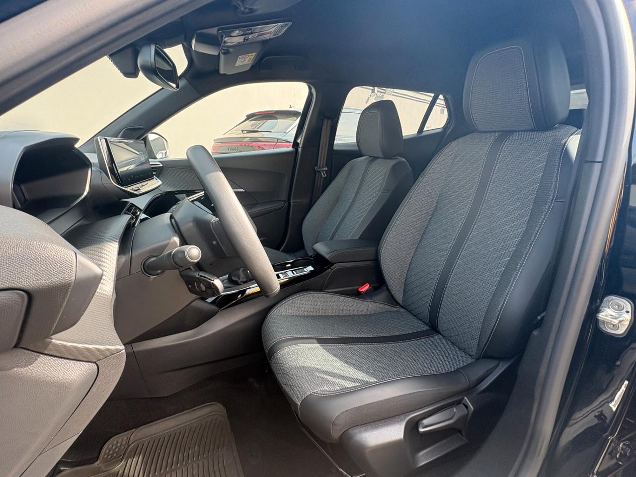 Peugeot 2008 PureTech 100 S&S Allure Pack KM CERTIFICATI