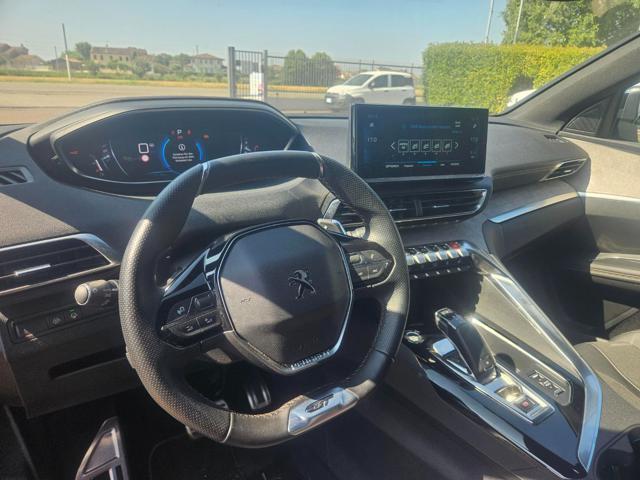 PEUGEOT 3008 BlueHDi 130 S&S EAT8 GT