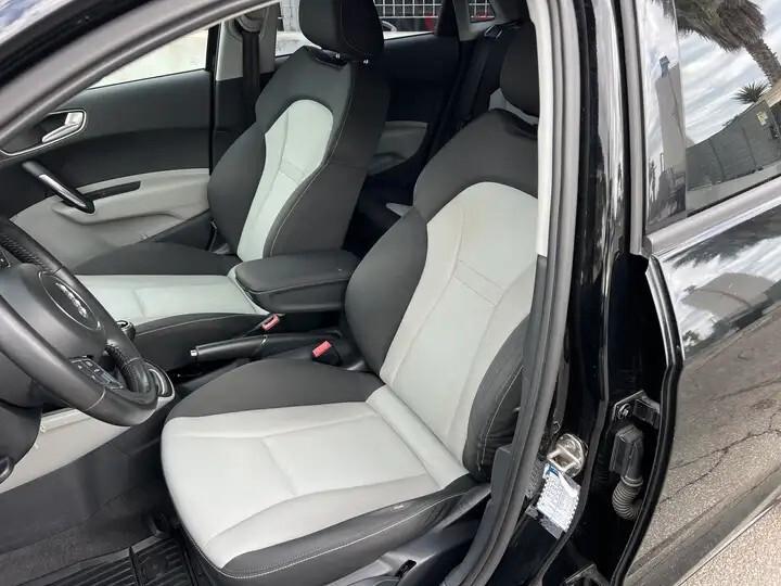 Audi A1 SPB 1.6 TDI Attraction