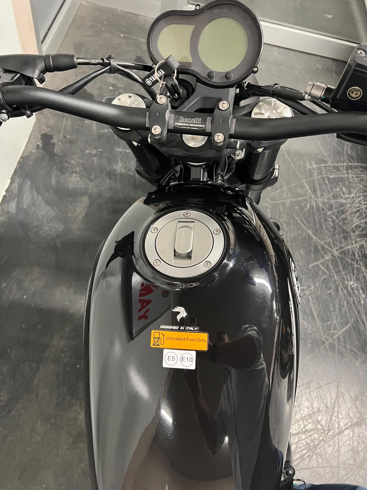 Benelli Leoncino 500
