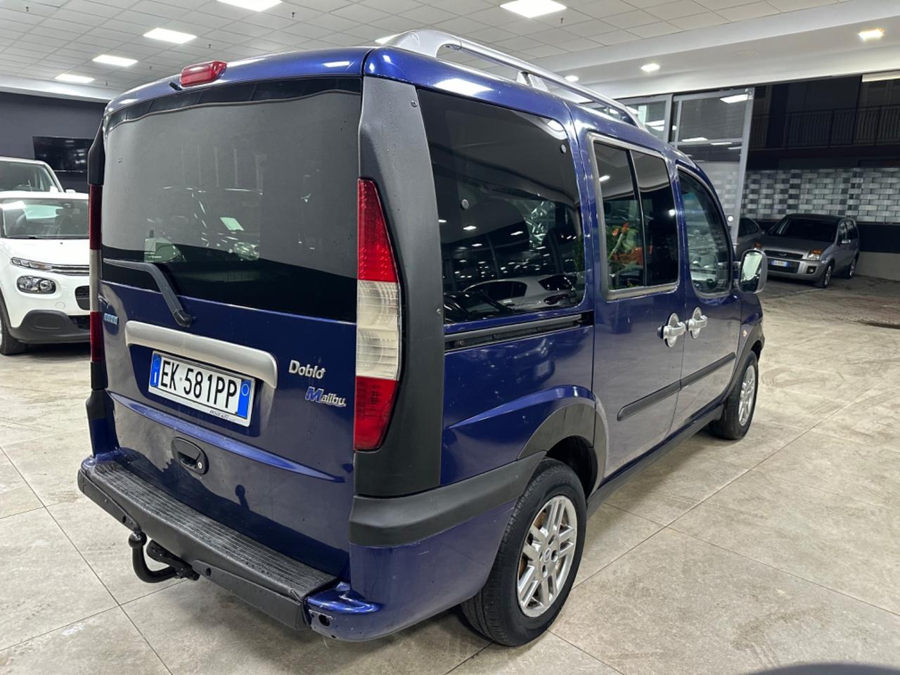 Fiat Doblo 1.9 JTD cat Malibù Gancio traino 2004