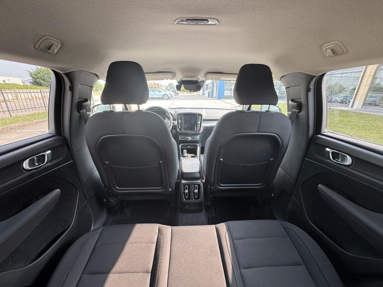 Volvo XC40 D4 AWD Momentum Pro 2.0 TDCi 190CV S&S