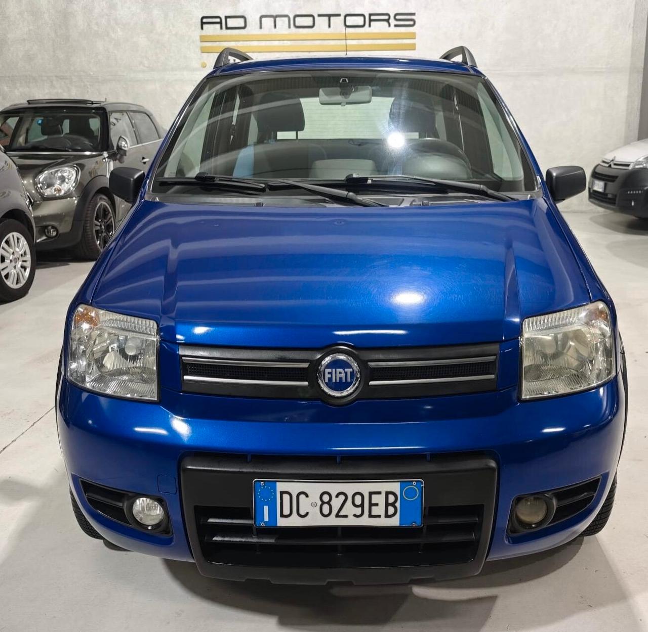 Fiat Panda Benzina Neopatentati 4x4 Distribuzione Nuova