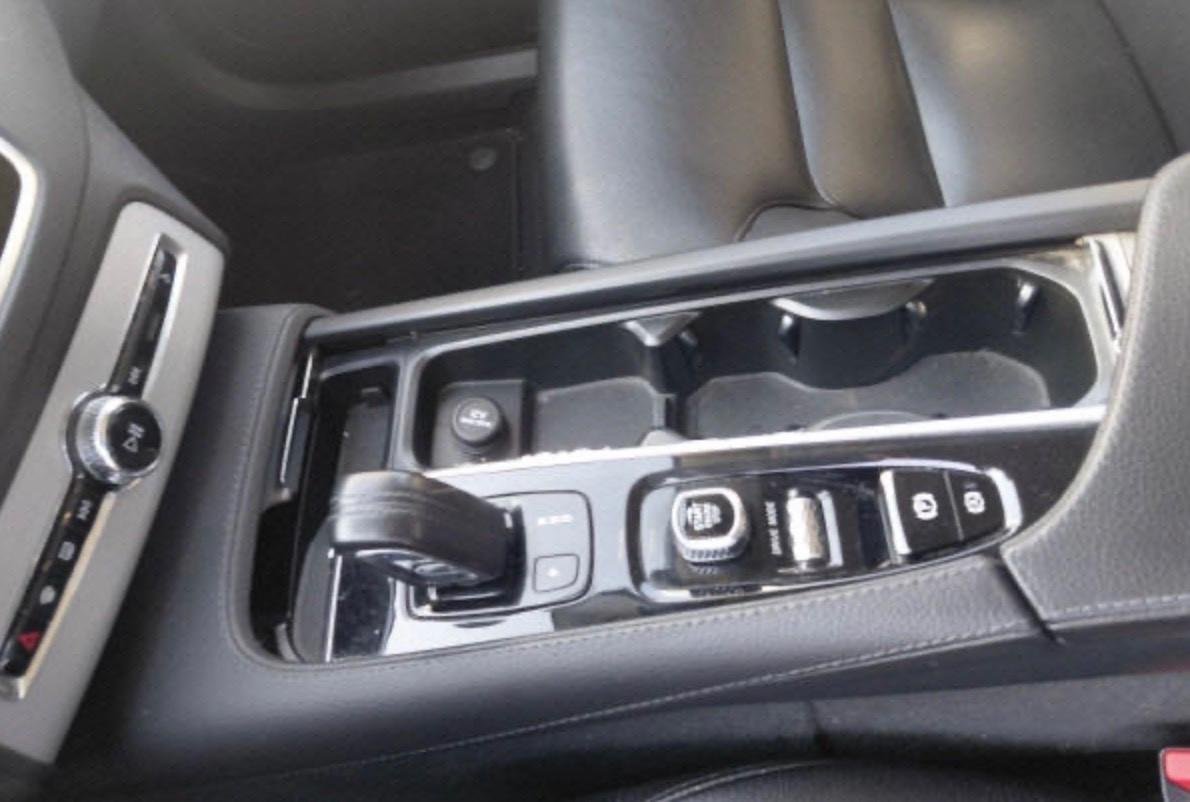Volvo XC 90 XC90 B5 (d) AWD Geartronic Momentum Pro